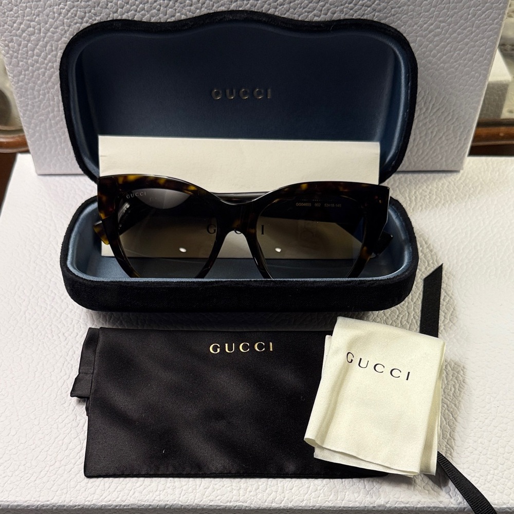 Gucci 53mm Cat-Eye Sunglasses in Dark Havana Brown - Picture 5 of 9